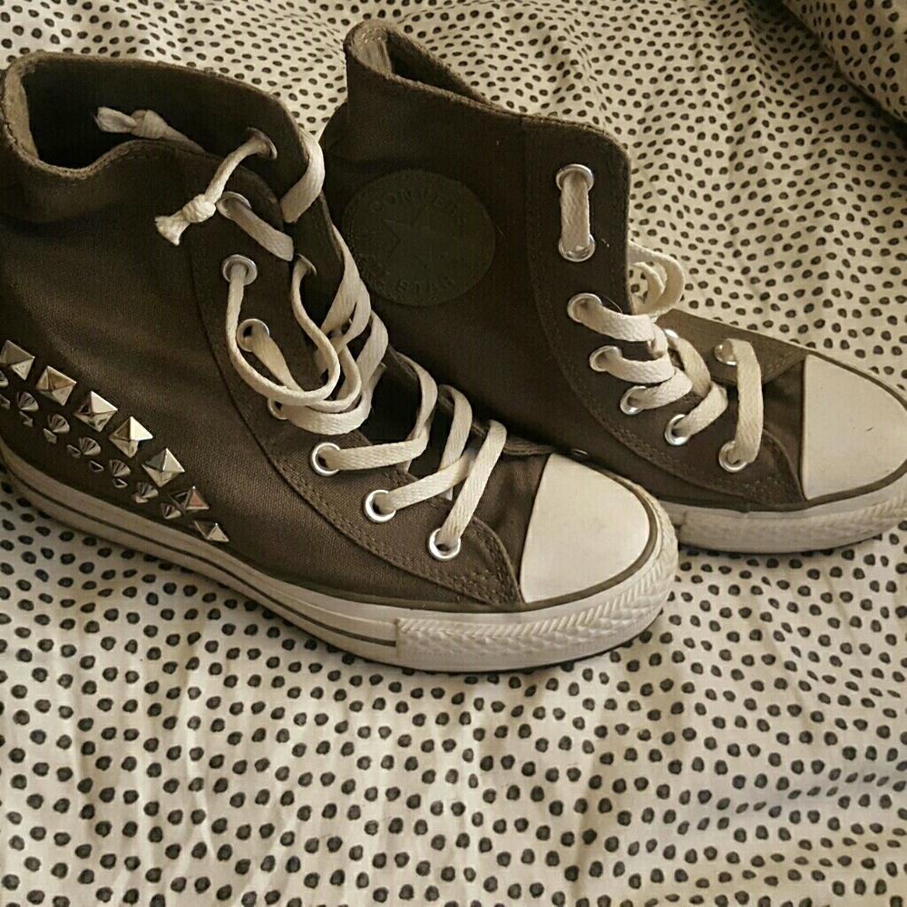Studded converse shoes size 7